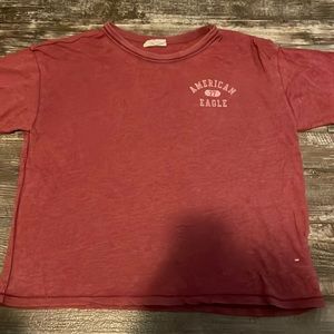 Plain red American Eagle tee
